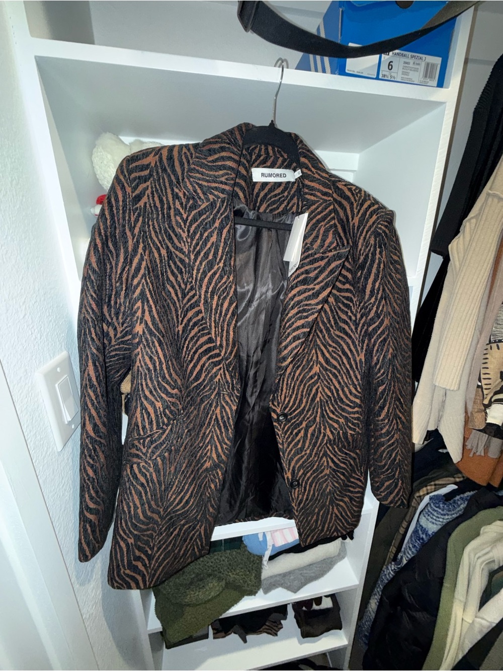 Rumored Women's Black & Brown Zebra-Print Blazer